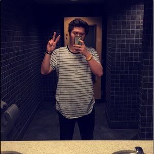 Meet your Posher, Alex